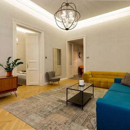 Luxury Twin 1-Bedroom In Kazinczy Street Будапеща Екстериор снимка