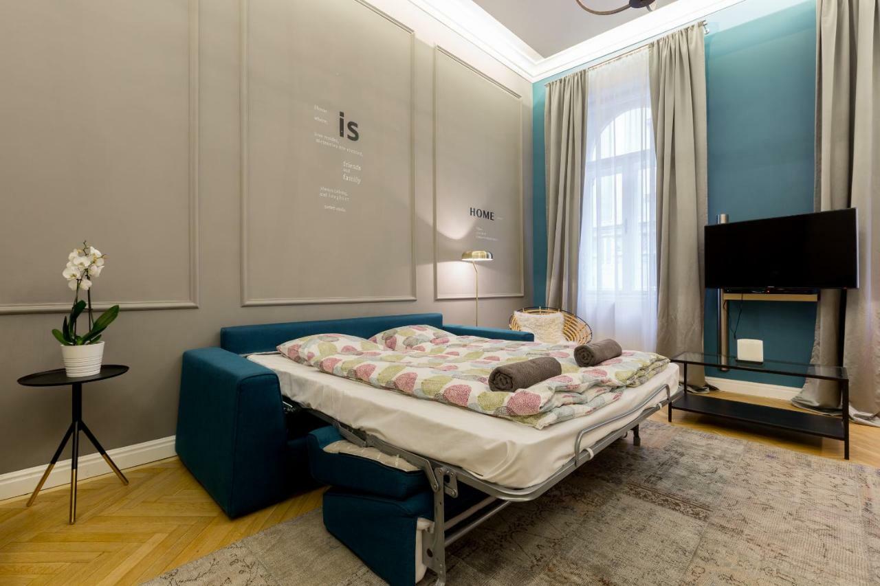 Luxury Twin 1-Bedroom In Kazinczy Street Будапеща Екстериор снимка