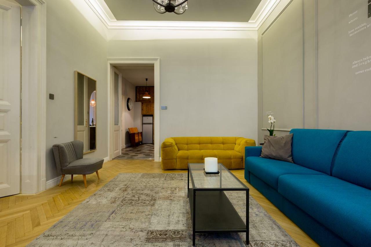 Luxury Twin 1-Bedroom In Kazinczy Street Будапеща Екстериор снимка