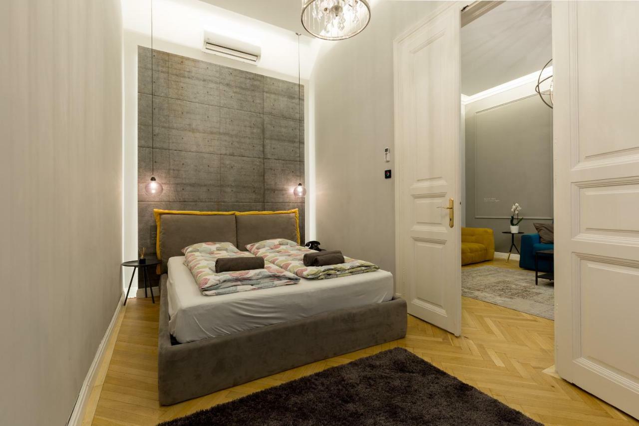 Luxury Twin 1-Bedroom In Kazinczy Street Будапеща Екстериор снимка
